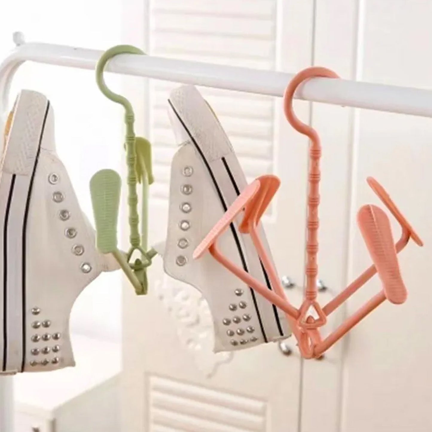 9111 Hanging Shoe Rack Rotating Four Hooks Portable Drying Shoe Rack Wet and Dry Dual-use Drying Shoes Hanger Windproof