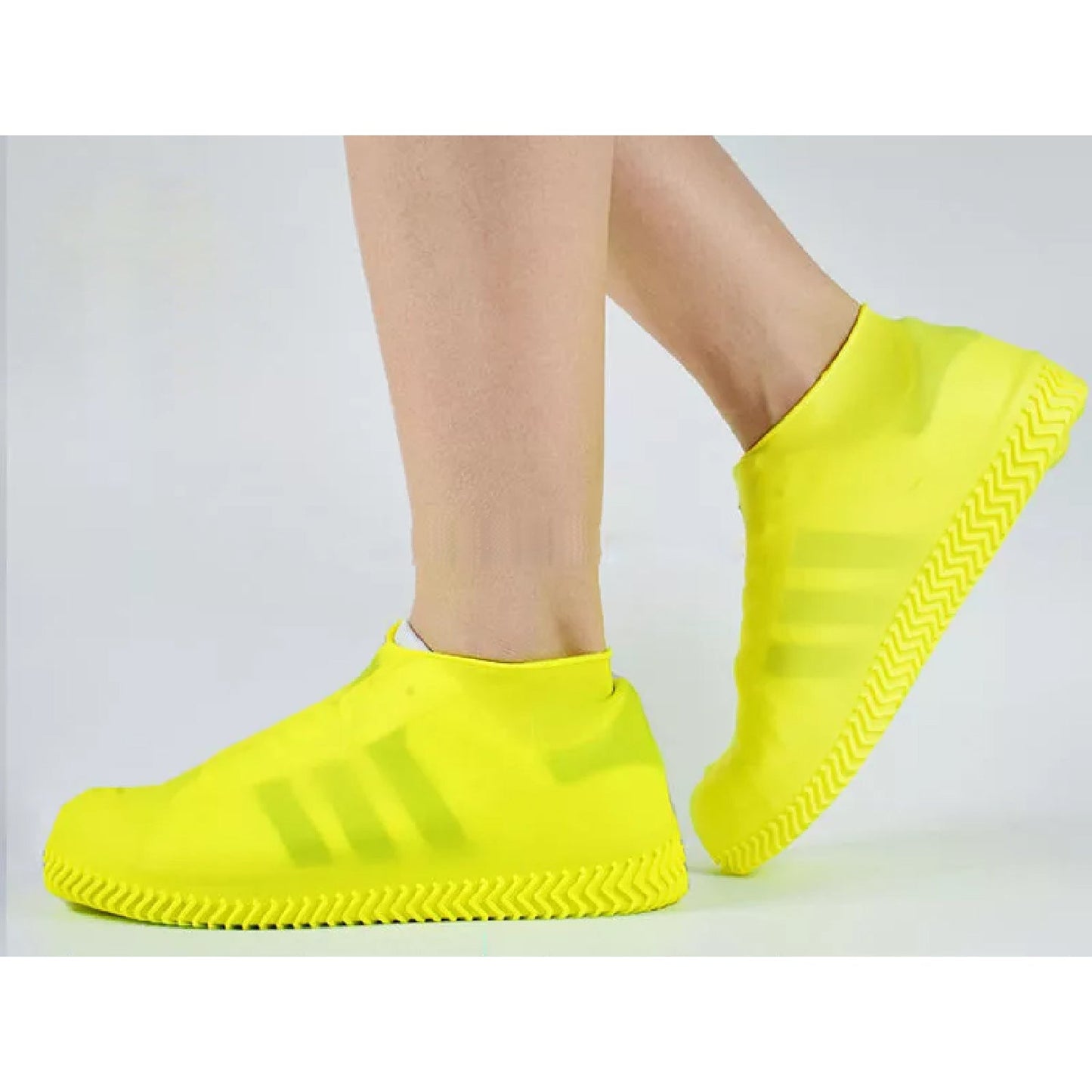 4867A NON-SLIP SILICONE RAIN REUSABLE ANTI SKID WATERPROOF FORDABLE BOOT SHOE COVER (MEDIUM) DeoDap